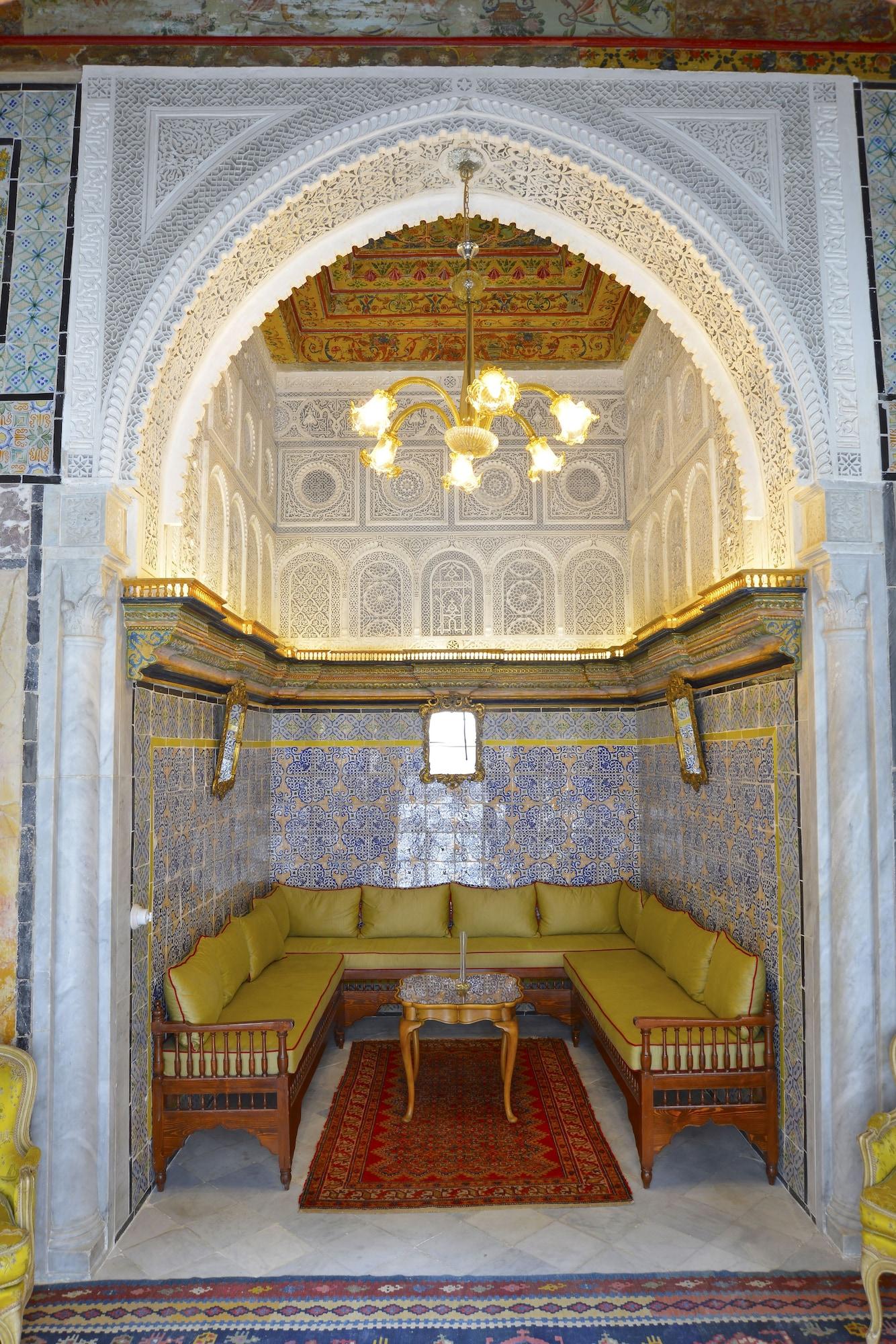 Palais Bayram Hotel Tunisz Kültér fotó The prayer niche