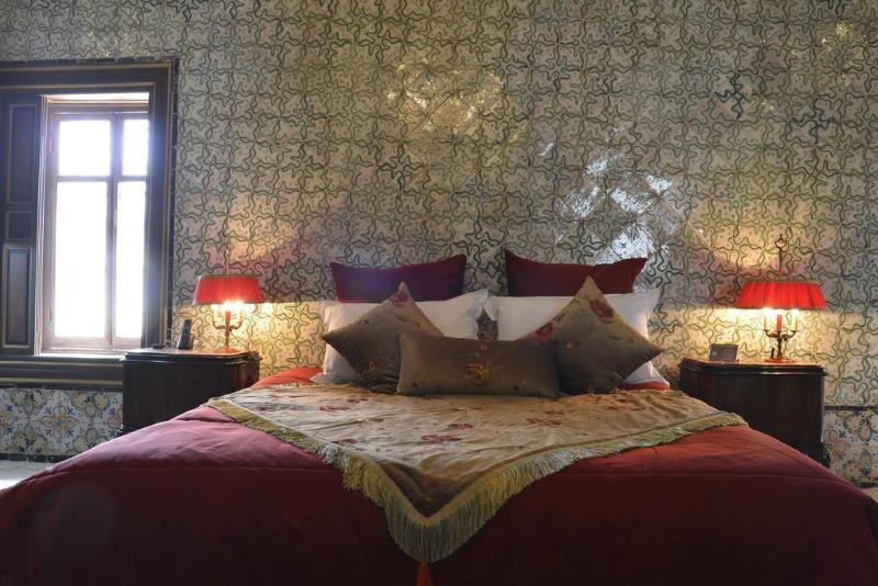 Palais Bayram Hotel Tunisz Kültér fotó The bedroom